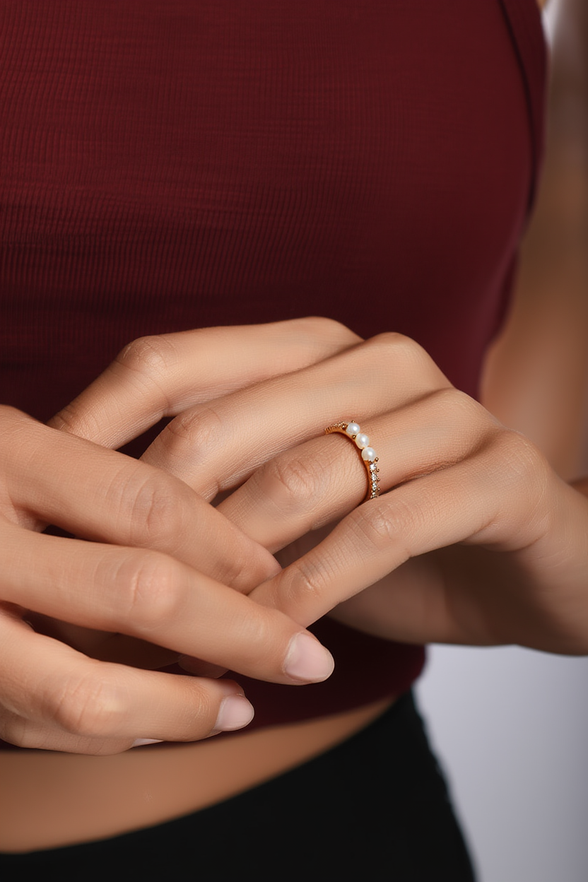 Three Pearl Ring