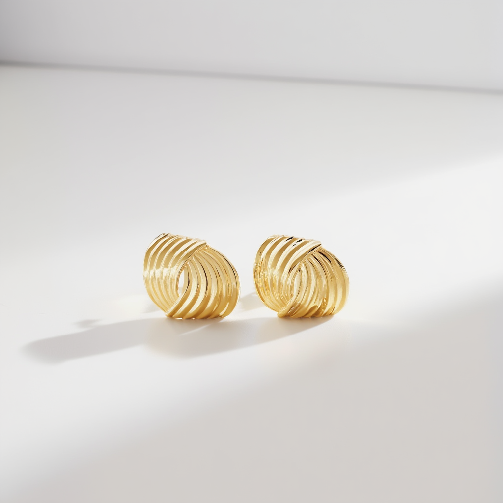 Aurelia Earrings – Gold