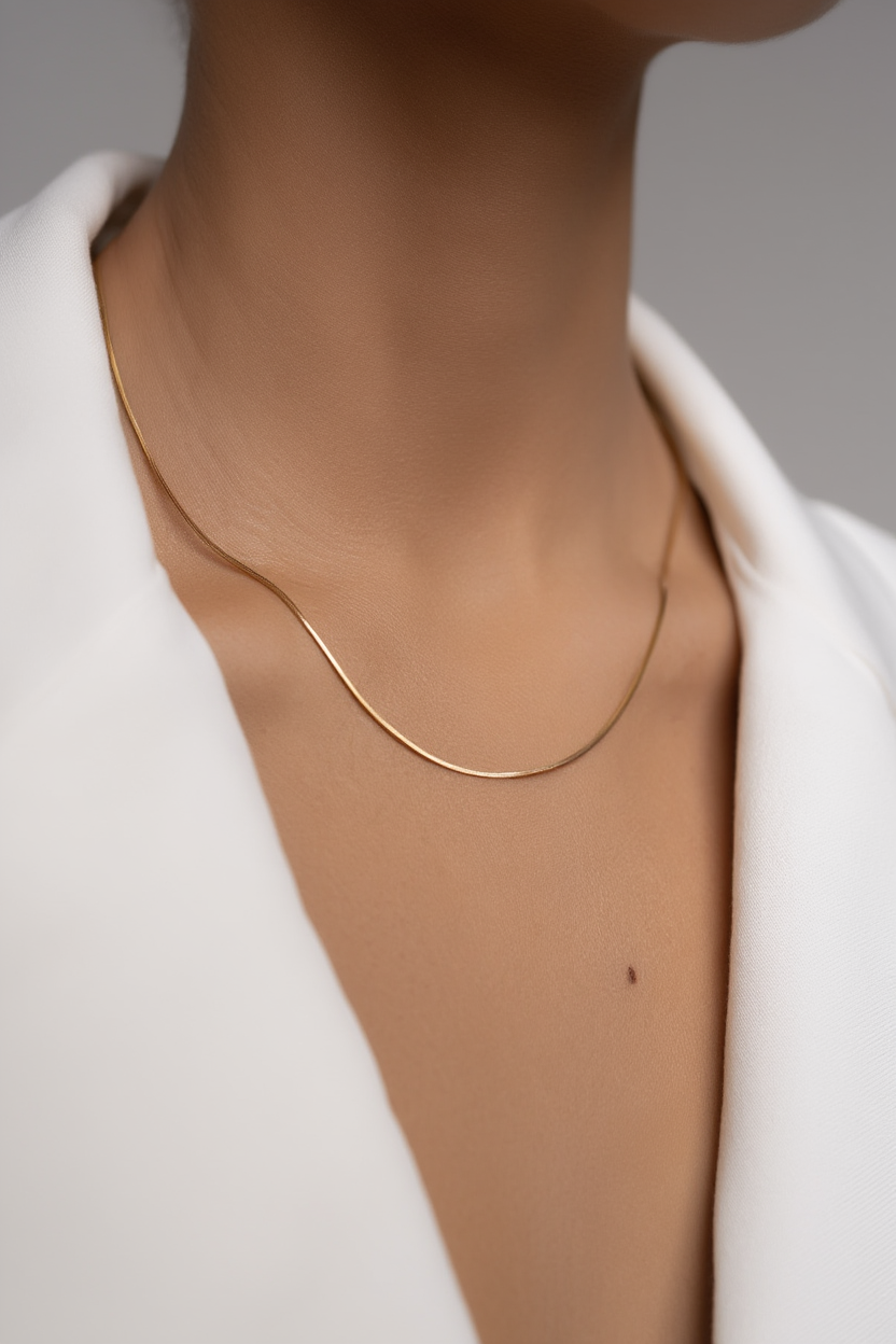 Naia Necklace - Gold