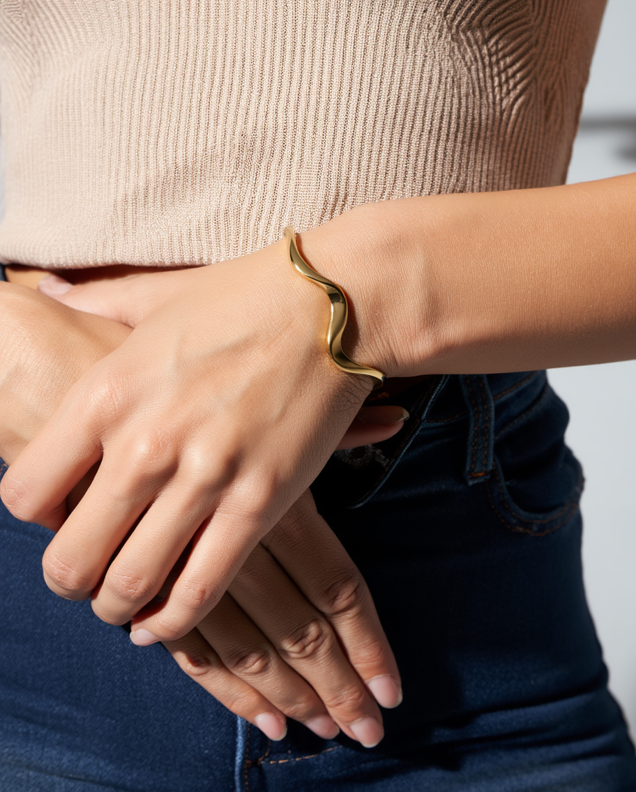 Wave Bangle