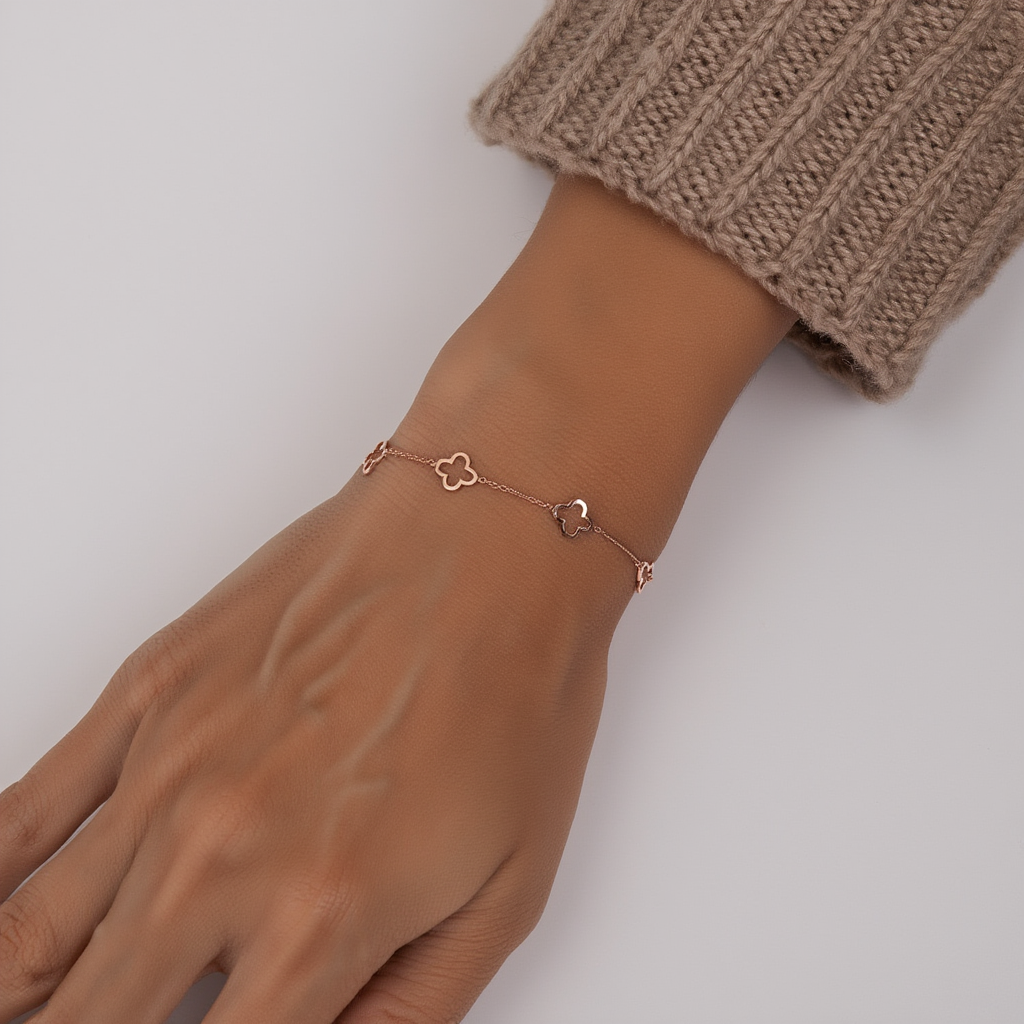 Multi Hollow Clover Bracelet