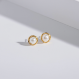 Pearl Button Studs