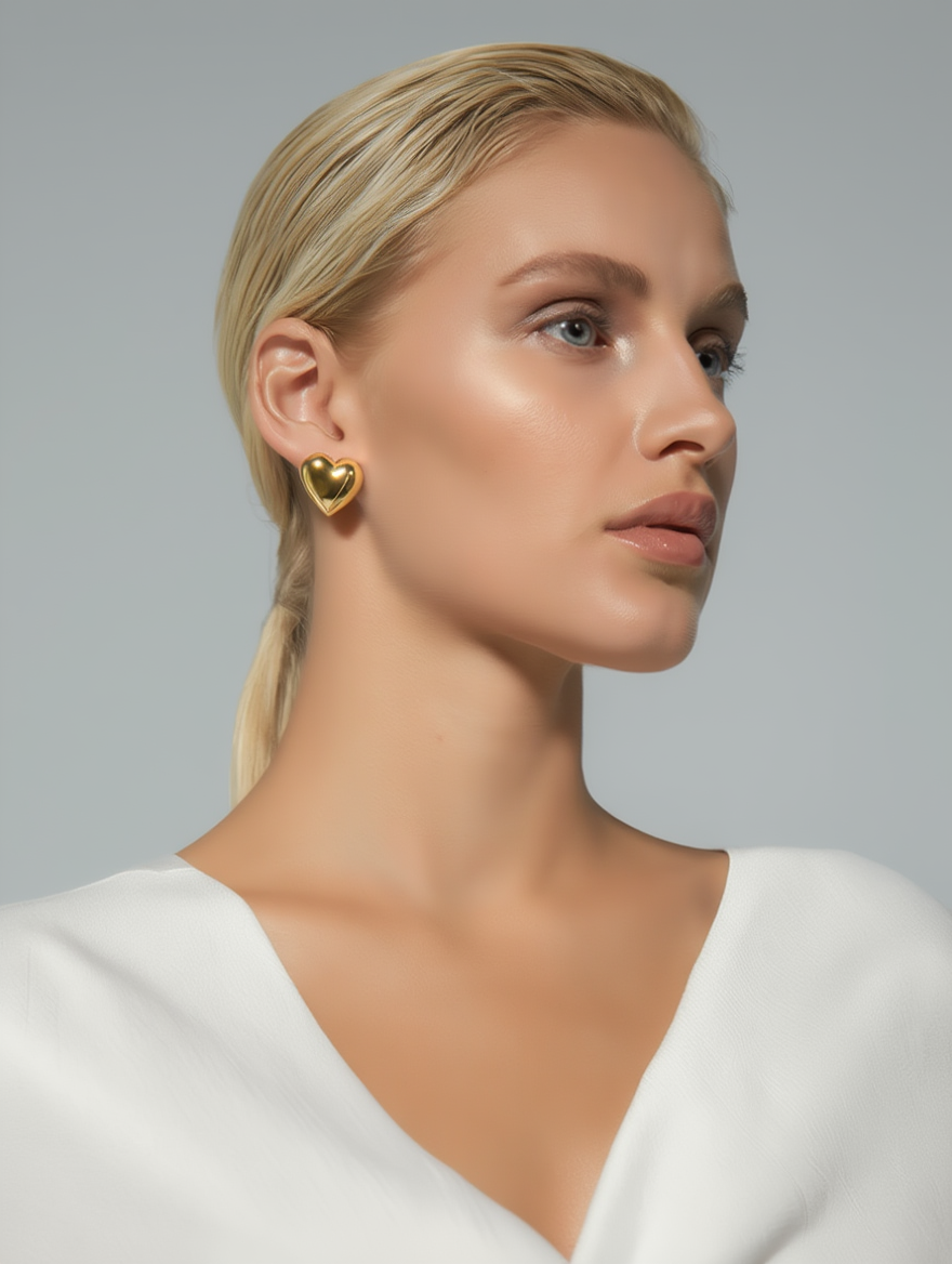 Amore Earrings - Gold