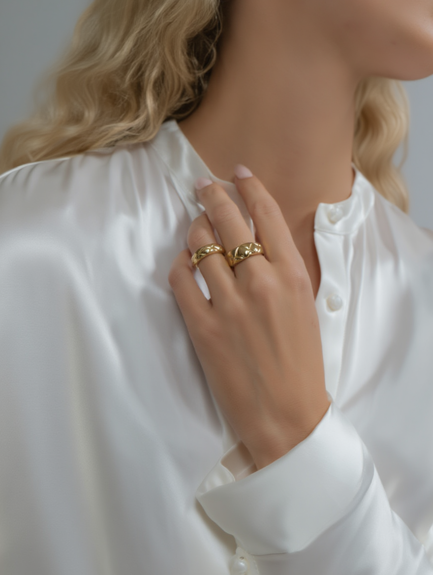 Aubrey Thick Band – Gold