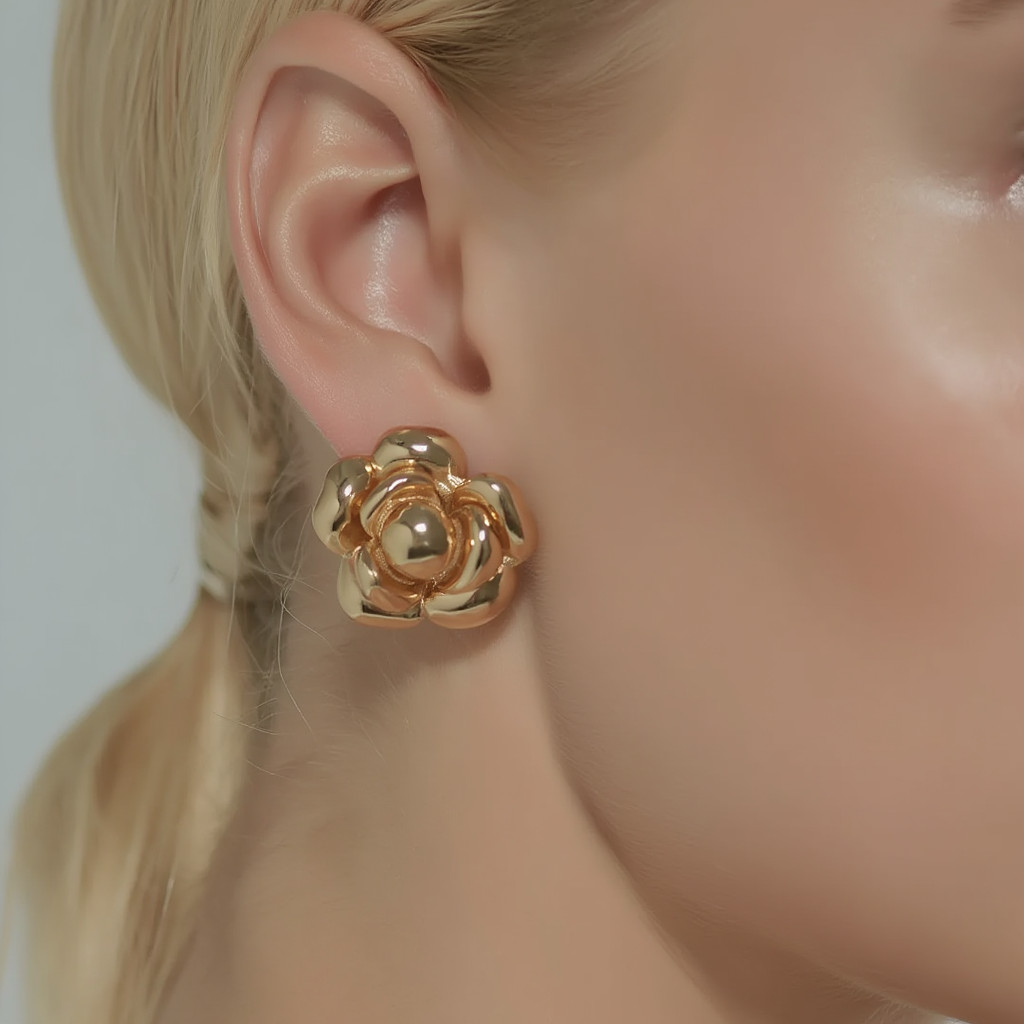 Elen Earrings – Gold Floral