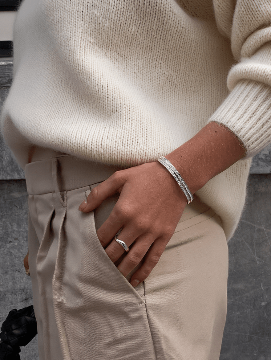Evie Bangle - Silver