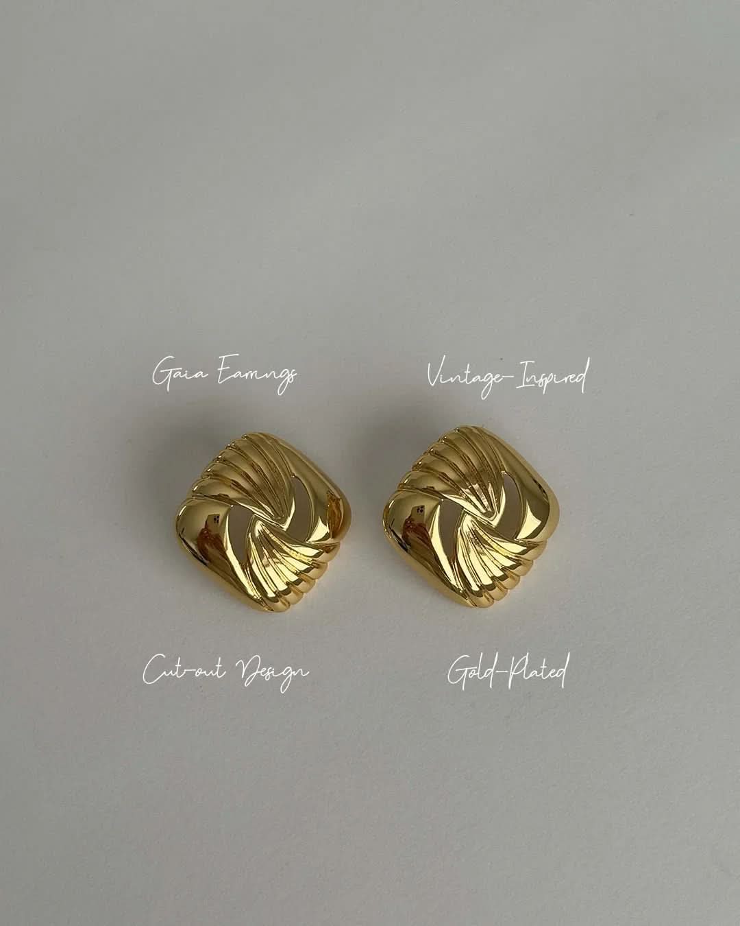 Elva Earrings  - Gold