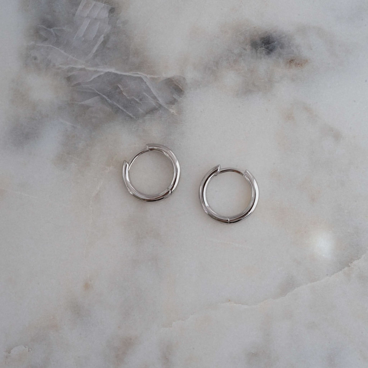 Minimalist Small Hoop Earrings