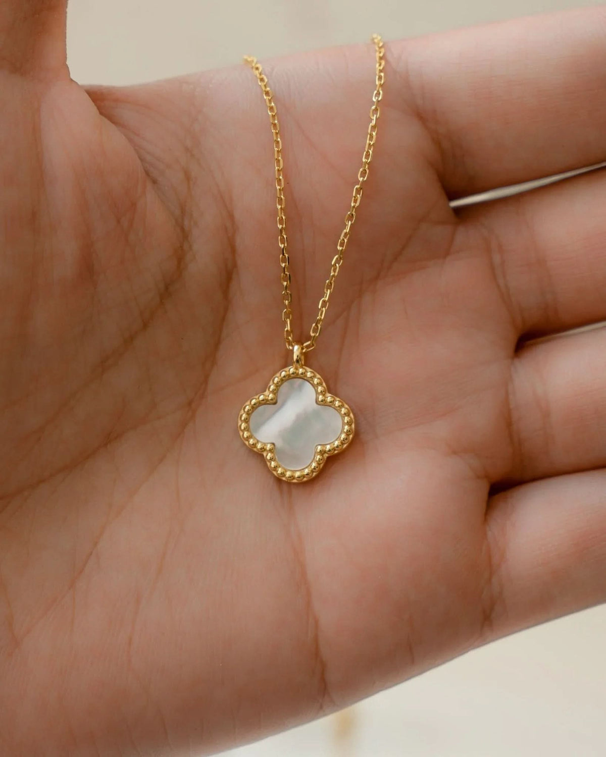 Mother of Pearl Clover Necklace