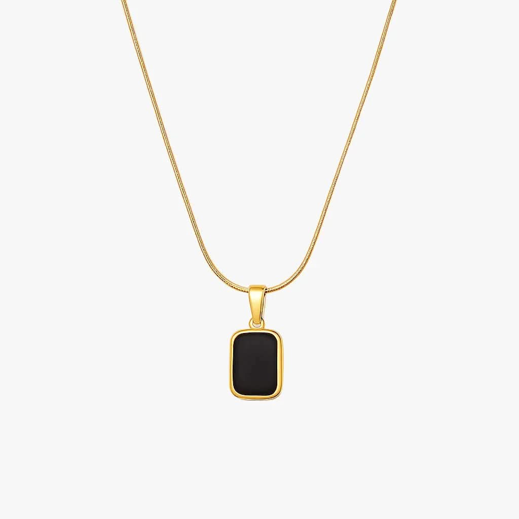 Noir Pendant Necklace