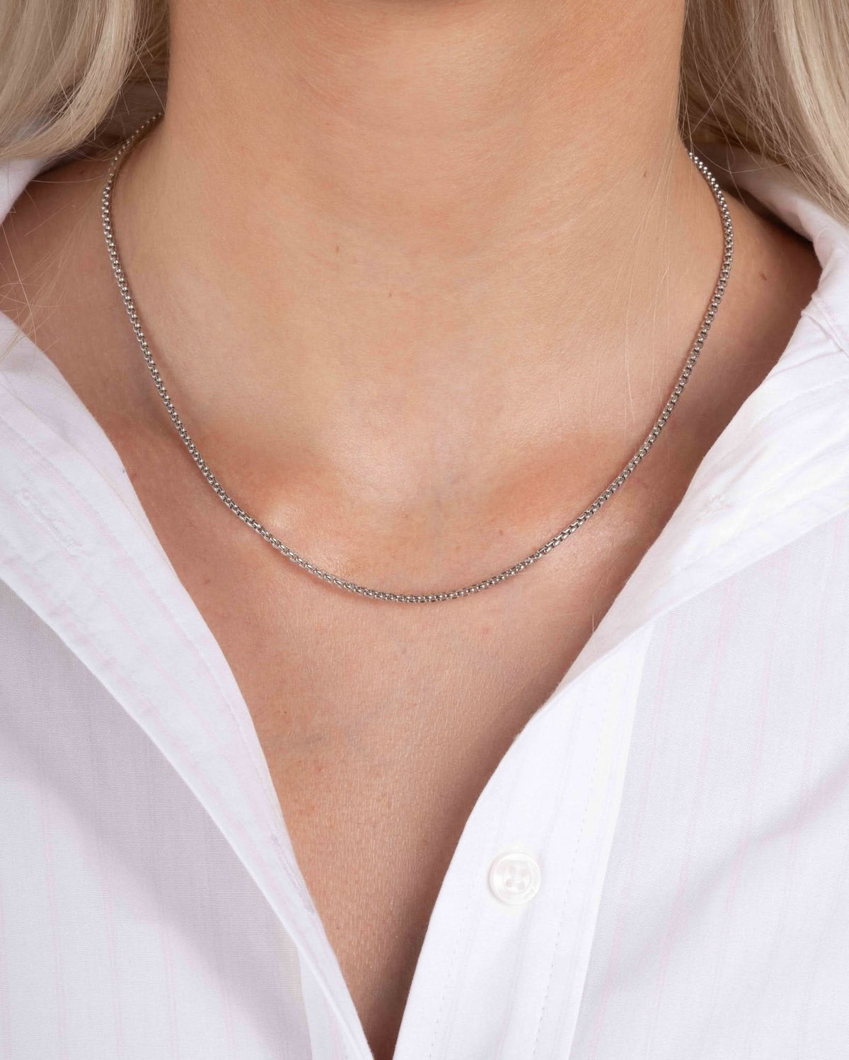 Rounded Box Chain Necklace